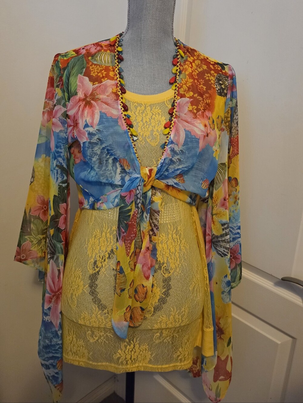 Escada *vintage* Multicolor Floral Kimono Sleeve Tie Front Top.